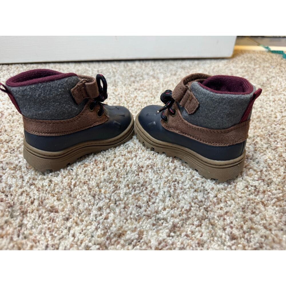CARTERS baby/Toddler High Top boots; size 4, Brown - Picture 5 of 10
